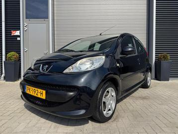 Peugeot 107 1.0-12V XS Urban Move/NAP/APK/Airco beschikbaar voor biedingen