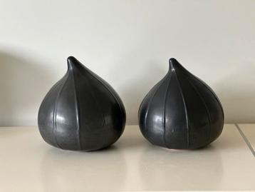 Rönö by Ikea vintage keramieken objecten, genummerd beschikbaar voor biedingen