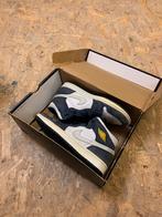 Nike air jordan 1 retro + maat 42.5 zgan met doos navy wit, Kleding | Heren, Schoenen, Ophalen of Verzenden, Wit, Zo goed als nieuw