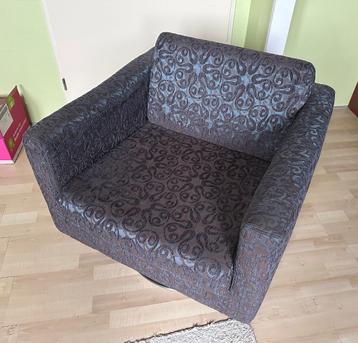 Fauteuil stoel draaibaar. beschikbaar voor biedingen