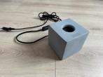 Karwei tafellamp jurre beton, Ophalen of Verzenden, Zo goed als nieuw, Overige materialen, Minder dan 50 cm