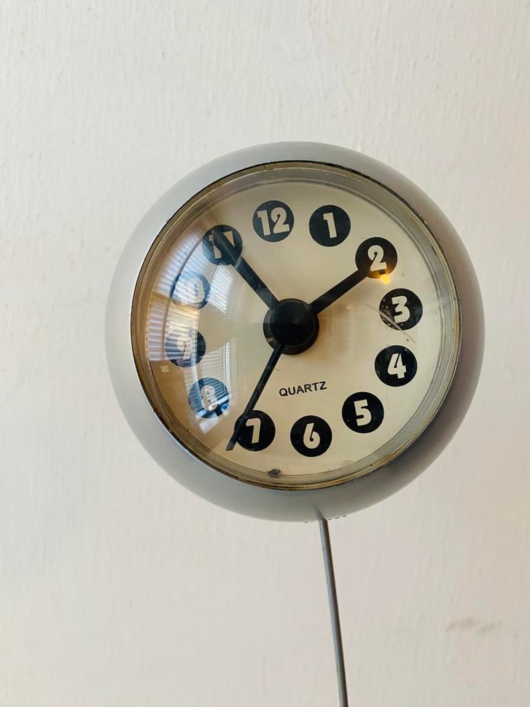 Eye Ball jaren 70 klokje , Space Age, Huis en Inrichting, Gebruikt, Wekker of Tafelklok, Onbekend, Ophalen of Verzenden