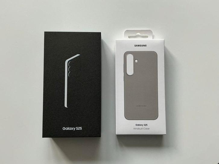 Samsung Galaxy S25 + Hoesje - Perfecte Staat, Telecommunicatie, Mobiele telefoons | Samsung, Nieuw, Ophalen of Verzenden