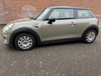 Mini Cooper 1.5 Aut Grijs Pano Facelift rijbaar schade Belg., Auto diversen, Schadeauto's, Ophalen of Verzenden, Zilver of Grijs
