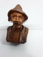 1498)vintage primitieve houtsnijsculptuur boer een pijp rook, Ophalen of Verzenden