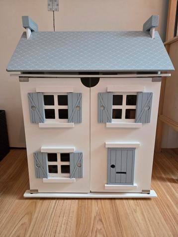 Little Dutch Poppenhuis - Compleet met Meubels! beschikbaar voor biedingen