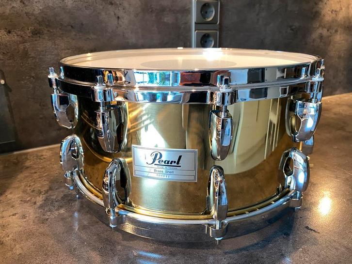 Pearl B-5314D Brass snare 14x6.5”, Muziek en Instrumenten, Instrumenten | Onderdelen, Zo goed als nieuw, Drums of Percussie, Ophalen