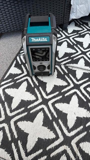 Makita DMR115 10,8 18V Li-Ion accu bouwradio DAB+ bluetooth beschikbaar voor biedingen