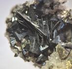 Fizelyiet, e.a. - Herja Mine, Roemenië (tl), Ophalen of Verzenden, Mineraal