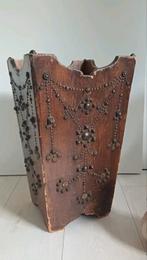 Prachtig antiek houten paraplubak versierd met studs, Ophalen of Verzenden
