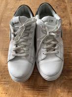 Karl Lagerfeld sneakers maat 41, US 7, Gedragen, Ophalen of Verzenden, Wit, Sneakers of Gympen