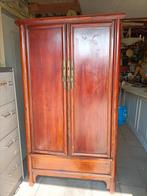 Chinese vintage kast. Beschadigd., Ophalen