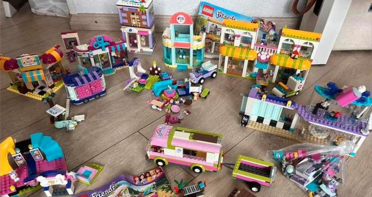 Heel veel lego Friends ruim 25 setjes, Kinderen en Baby's, Speelgoed | Playmobil, Zo goed als nieuw, Ophalen of Verzenden