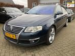 Volkswagen Passat Variant 2.0 TFSI Highline Chipt naar 300 P, Origineel Nederlands, Te koop, Zilver of Grijs, 5 stoelen