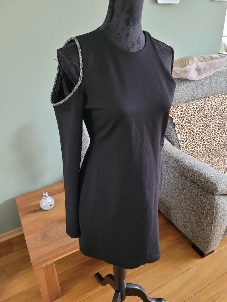 ZARA sexy black dress jurk zwart jurkje maat L 40 nieuw, Kleding | Dames, Jurken, Nieuw, Maat 38/40 (M), Zwart, Knielengte, Ophalen of Verzenden