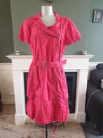 Bandolera prachtige rode jurk mt 42 L met riem en rits, Maat 42/44 (L), Knielengte, Bandolera, Zo goed als nieuw
