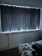 Gordijn verduisterend, Huis en Inrichting, Stoffering | Gordijnen en Lamellen, 100 tot 150 cm, Ophalen of Verzenden, Zo goed als nieuw