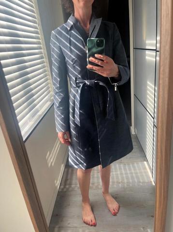 Karen Millen trenchcoat maat 38 beschikbaar voor biedingen