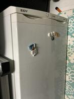 Vrieskast, Witgoed en Apparatuur, Vriezers en Diepvrieskisten, 120 tot 140 cm, Minder dan 60 cm, Zo goed als nieuw, Energieklasse A of zuiniger