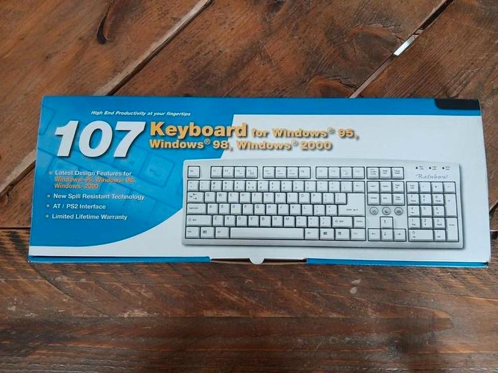 Vintage Rainbow 107 Toetsenbord Windows 95/98/2000 PS/2, Computers en Software, Toetsenborden, Nieuw, Qwerty, Bedraad, Ophalen of Verzenden