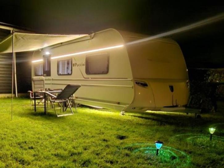 Tabbert Puccini (1026947), Caravans en Kamperen, Caravans, Particulier, tot en met 5, 1500 - 2000 kg, Rondzit, Tabbert, 2 aparte bedden