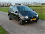 Renault Twingo 1.2 Airco nieuwe APK, Auto's, Renault, Origineel Nederlands, Te koop, Benzine, 4 stoelen