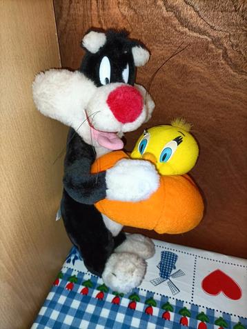 Oude Sylvester knuffel met tweety in pompoen uit 1997 beschikbaar voor biedingen