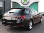 Skoda Superb Combi 1.4 TSI iV 218pk Business Edition Plus |, Auto's, Skoda, Gebruikt, 4 cilinders, Lichtsensor, Zwart