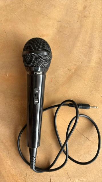 Microphone 600 ohm beschikbaar voor biedingen