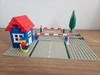 Lego nr. 7834 Level Crossing Manual - Spoorwegovergang., Ophalen of Verzenden, Zo goed als nieuw, Complete set, Lego