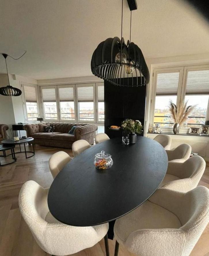 Eiken Ovaal Tafel 260x120 showroommodel nu 575,- Bezorgen 25, Huis en Inrichting, Tafels | Eettafels, Nieuw, 100 tot 150 cm, 200 cm of meer