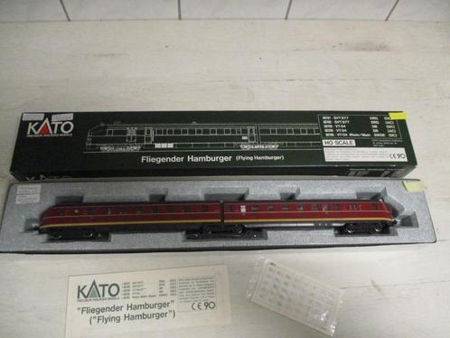 Kato Fliegende Hamburger VT 04 DB Digitaal no 30703 HO, Hobby en Vrije tijd, Modeltreinen | H0, Zo goed als nieuw, Locomotief