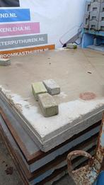 4 stelconplaten 2x2 beschadigd, Ophalen, Gebruikt, Overige typen, 10 m² of meer