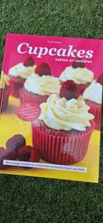 Cupcakes, Ophalen of Verzenden, Zo goed als nieuw, Cupcakes, Boek of Tijdschrift