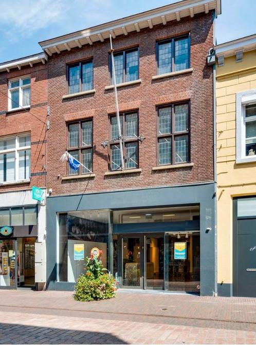 Te huur/te koop (groot) winkelpand in hartje Roermond, Zakelijke goederen, Bedrijfs Onroerend goed, Winkelruimte, Huur