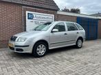 Skoda Fabia Combi 1.4-16V Equipe APK 3-2026/NAP/TREKHAAK, 4 cilinders, 1070 kg, Handgeschakeld, 48 €/maand