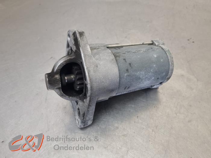 Startmotor van een Opel Vivaro, Auto-onderdelen, Motor en Toebehoren, Gebruikt, -, -, Opel