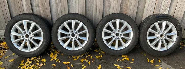 Winterbanden Continental 205/55/R16, Auto-onderdelen, Banden en Velgen, Banden en Velgen, Winterbanden, 16 inch, 205 mm, Personenwagen