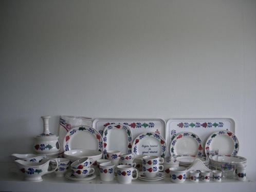 Boerenbont BOCH servies, Huis en Inrichting, Keuken | Servies, Zo goed als nieuw, Kop(pen) en/of Schotel(s), Overige stijlen, Aardewerk