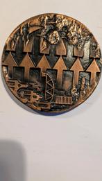 100-jarig bestaan ANWB, Postzegels en Munten, Penningen en Medailles, Ophalen of Verzenden, Brons, Nederland