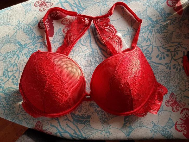 LINGERIE MAAT 75C, Kleding | Dames, Ondergoed en Lingerie, Setje, Overige kleuren, Ophalen of Verzenden