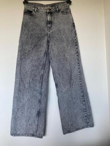 Second female dames spijkerbroek maat S beschikbaar voor biedingen