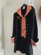 Carnavalsjas met unieke details, Kleding | Dames, Carnavalskleding en Feestkleding, Ophalen of Verzenden, Zo goed als nieuw, Maat 38/40 (M)