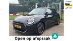 Mini Cooper E Favoured S 40.7 kWh Head Up Camera NIEUW, Auto's, Mini, 4 stoelen, Zwart, 184 pk, Cooper