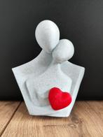 Beeld man & vrouw met rood hart, Ophalen of Verzenden