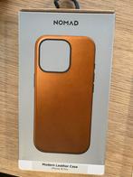 Nomad Modern Leren Hoes Magsafe iPhone 16 Pro in tan, Ophalen of Verzenden, Zo goed als nieuw, Hoesje of Tasje