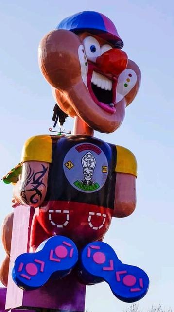 Carnavalswagen pop beschikbaar voor biedingen