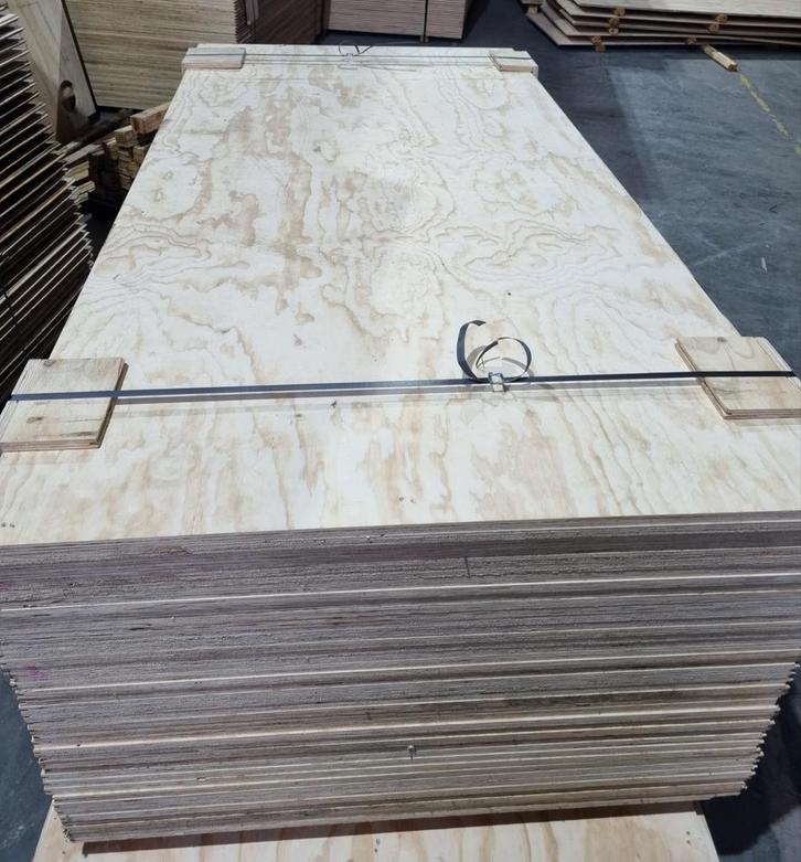 Underlayment/multiplex platen 1.22 x 2.44 18mm, Doe-het-zelf en Verbouw, Platen en Panelen, Gebruikt, Multiplex, Minder dan 20 mm