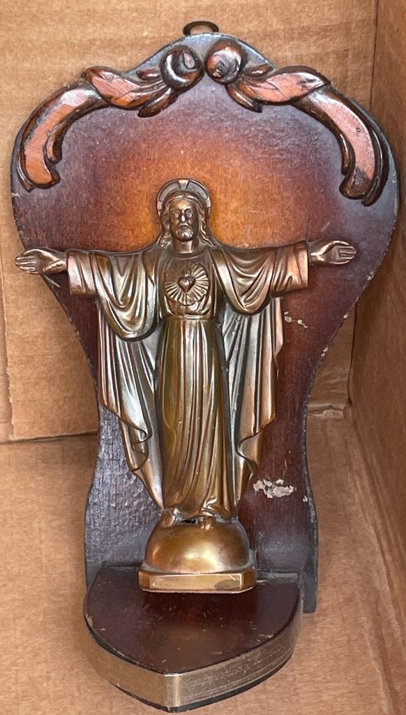 Heilig Hart beeldje op houten console, Antiek en Kunst, Antiek | Religie, Ophalen of Verzenden