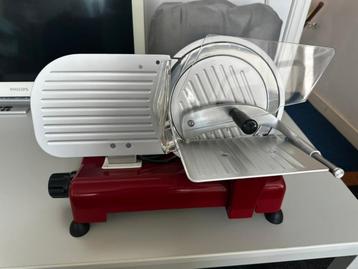 Vleessnijmachine beschikbaar voor biedingen